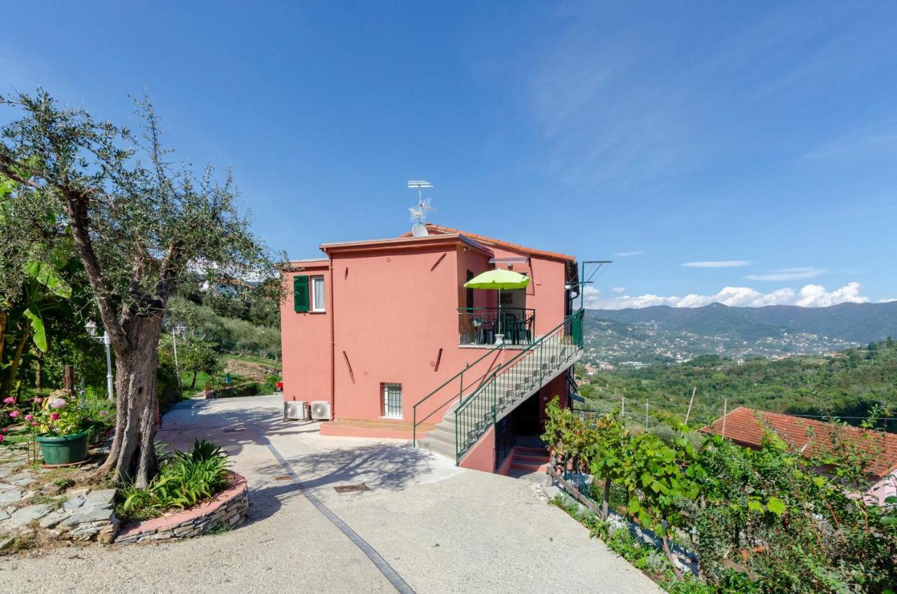 Alla Casa Rosa, Peaceful Apartment Surrounded By Greenery With Free Parking, Wifi & Air Conditioning Rapallo Exterior photo